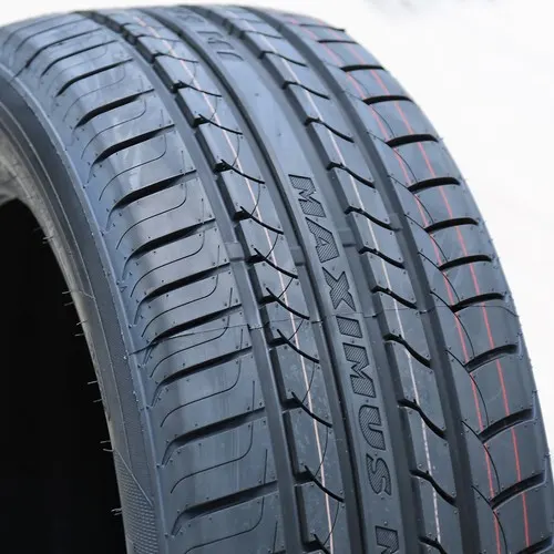 215/45/R18 MAXTREK M1 93W