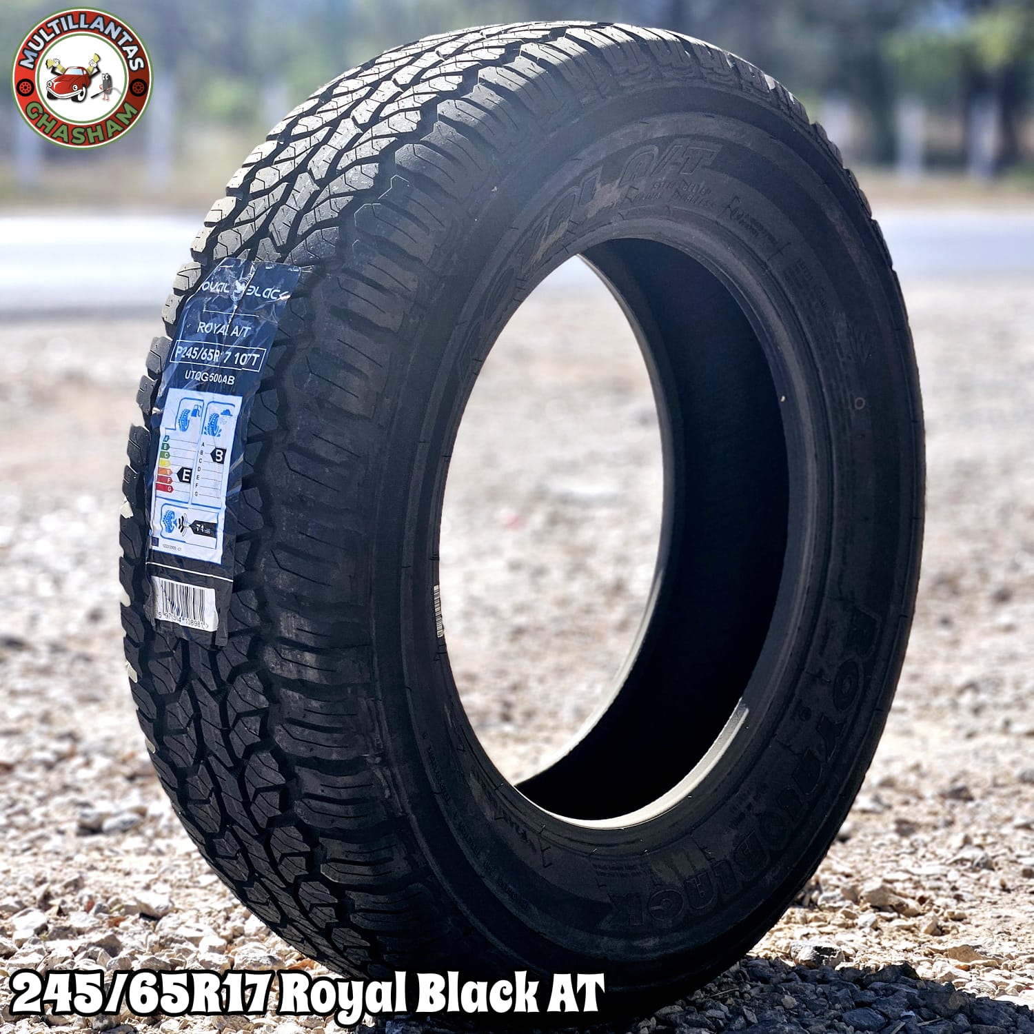 245/65/R17 ROYAL BLACK AT